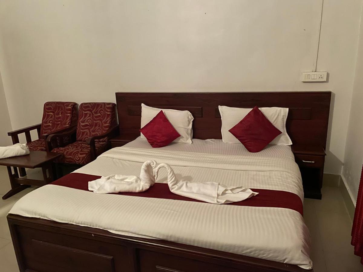 Hotel Caveri 마디케리 외부 사진